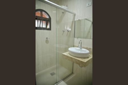 Casa à venda com 201m², 3 quartos e 3 vagasSuíte 2  - Banheiro 