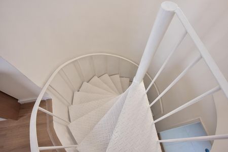 Apartamento para alugar com 44m², 1 quarto e 1 vagaEscada