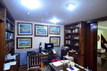 Apartamento à venda com 390m², 4 quartos e 2 vagasEscritório