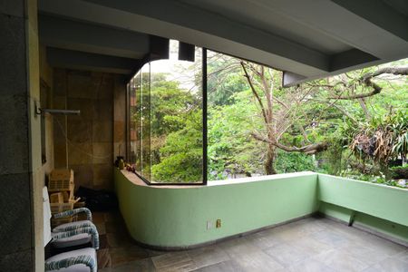 Apartamento à venda com 390m², 4 quartos e 2 vagasVaranda