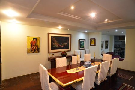 Apartamento à venda com 390m², 4 quartos e 2 vagasSala de Jantar