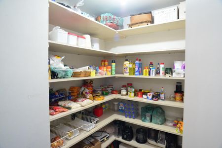 Apartamento à venda com 390m², 4 quartos e 2 vagasDespensa