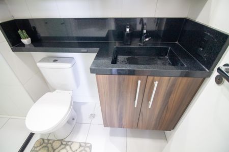 Apartamento para alugar com 44m², 2 quartos e sem vagaBanheiro
