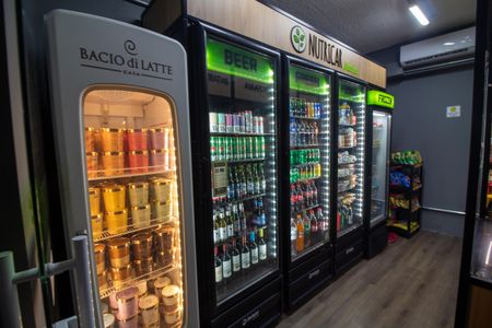 Apartamento para alugar com 44m², 2 quartos e sem vagaÁrea comum - Minimercado