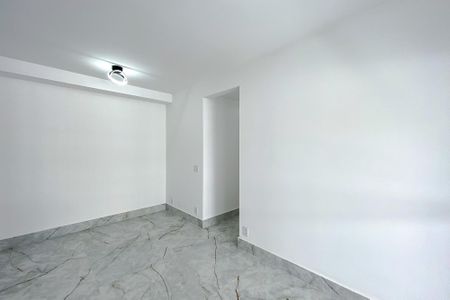 Sala de apartamento para alugar com 2 quartos, 75m² em Quarta Parada, São Paulo