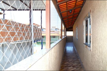 Casa para alugar com 249m², 3 quartos e 1 vagaCorredor