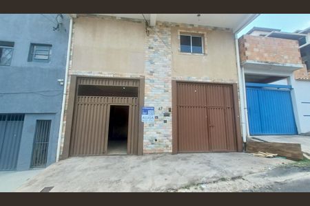 Casa para alugar com 249m², 3 quartos e 1 vagaplaquinha