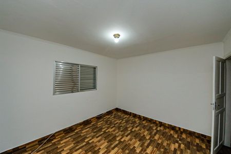 Casa para alugar com 120m², 2 quartos e 1 vaga Casa para alugar com 120m², 2 quartos e 1 vagaQuarto