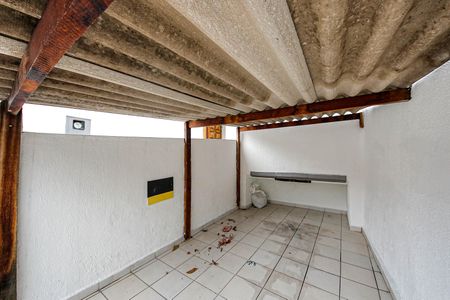Casa para alugar com 120m², 2 quartos e 1 vaga Casa para alugar com 120m², 2 quartos e 1 vagaGaragem