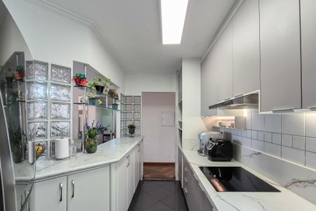 Apartamento à venda com 87m², 3 quartos e 2 vagasCozinha - Armários