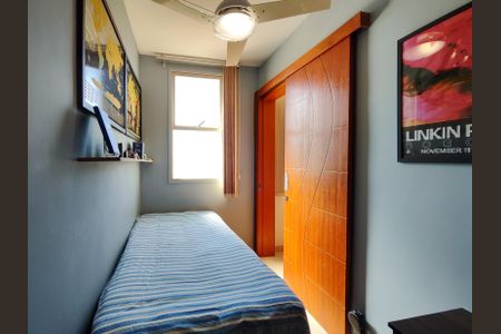 Apartamento à venda com 63m², 2 quartos e 1 vaga Apartamento à venda com 63m², 2 quartos e 1 vagaQuarto de Serviço