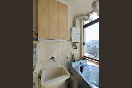 Apartamento à venda com 63m², 2 quartos e 1 vaga Apartamento à venda com 63m², 2 quartos e 1 vagaÁrea de Serviço