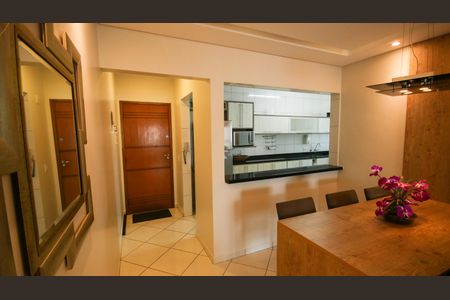 Apartamento para alugar com 110m², 3 quartos e 2 vagasSala