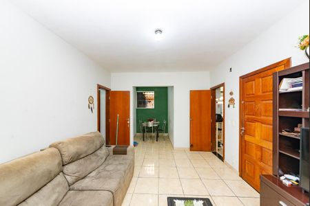 Apartamento à venda com 75m², 2 quartos e 1 vaga Apartamento à venda com 75m², 2 quartos e 1 vagaSala