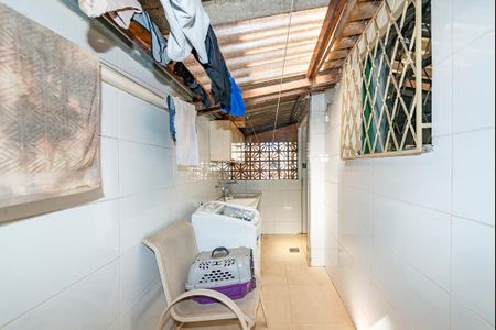 Apartamento à venda com 75m², 2 quartos e 1 vaga Apartamento à venda com 75m², 2 quartos e 1 vagaÁrea de Serviço