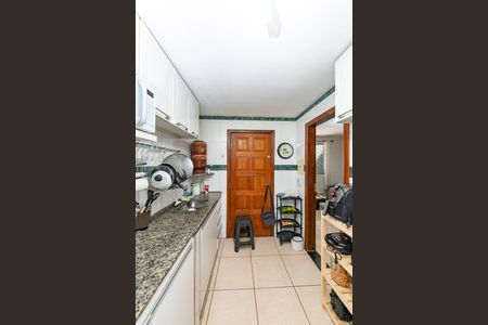 Apartamento à venda com 75m², 2 quartos e 1 vaga Apartamento à venda com 75m², 2 quartos e 1 vagaCozinha
