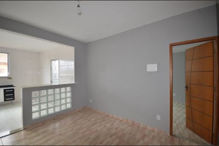 Sala de casa de condomínio para alugar com 3 quartos, 100m² em Bento Ribeiro, Rio de Janeiro