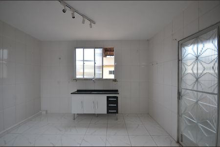 Casa de condomínio para alugar com 100m², 3 quartos e 1 vagaCozinha