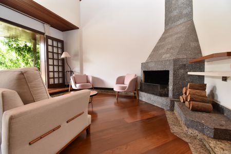 Casa para alugar com 500m², 6 quartos e 9 vagasSala 2