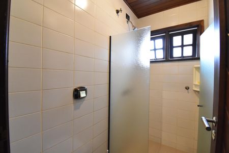 Casa para alugar com 500m², 6 quartos e 9 vagasBanheiro de Serviço