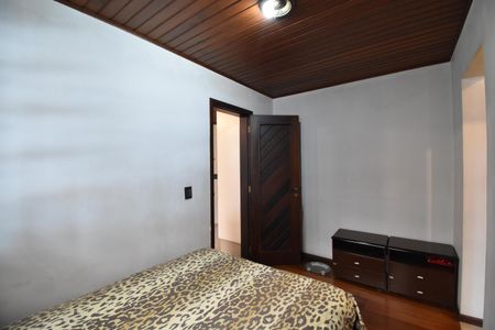 Casa para alugar com 500m², 6 quartos e 9 vagasQuarto de Serviço