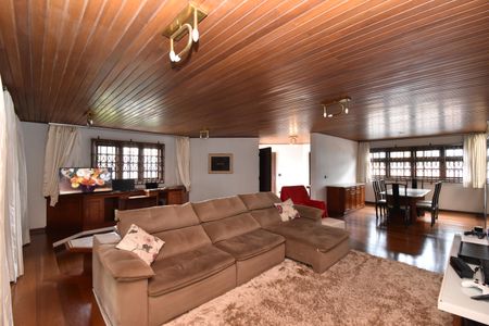 Casa para alugar com 500m², 6 quartos e 9 vagasSala de Estar