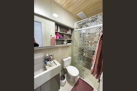 Banheiro de casa de condomínio para alugar com 2 quartos, 118m² em Bairro dos Casa, São Bernardo do Campo