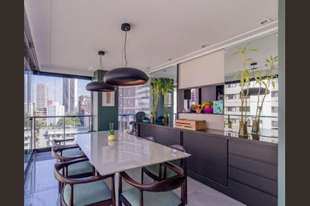 Apartamento à venda com 141m², 2 quartos e 3 vagasFoto 04