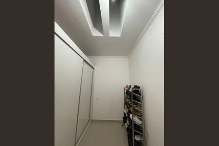 Casa à venda com 130m², 3 quartos e 2 vagas