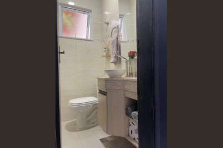 Casa à venda com 130m², 3 quartos e 2 vagas