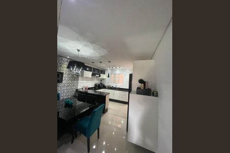 Casa à venda com 130m², 3 quartos e 2 vagas