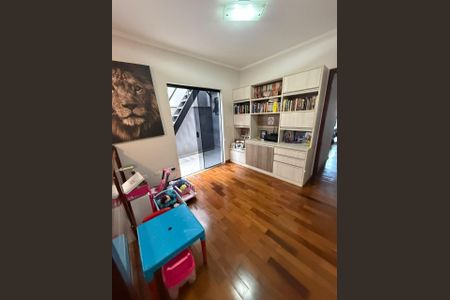 Casa à venda com 190m², 3 quartos e 3 vagas