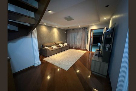 Casa à venda com 3 quartos, 190m² em Parque das Nações, Santo André