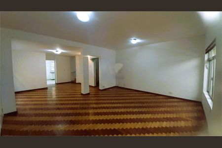 Casa à venda com 4 quartos, 243m² em Jardim Petropolis, São Paulo