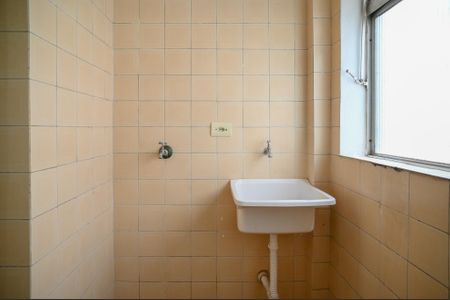 Apartamento para alugar com 60m², 2 quartos e 1 vagaÁrea de Serviço