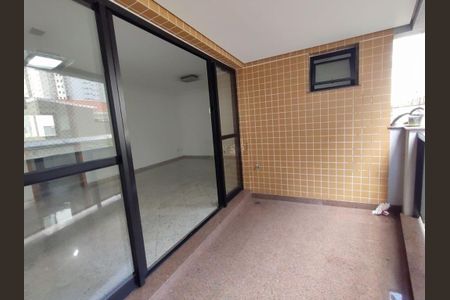 Apartamento à venda com 124m², 3 quartos e 3 vagas