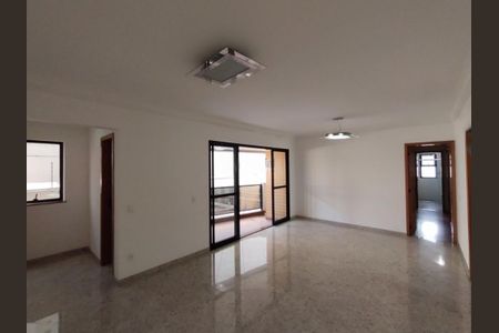 Apartamento à venda com 124m², 3 quartos e 3 vagas
