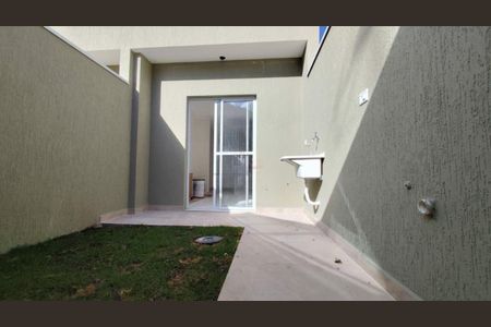 Casa à venda com 80m², 2 quartos e 2 vagas