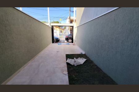 Casa à venda com 80m², 2 quartos e 2 vagas