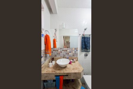 Casa à venda com 400m², 4 quartos e 1 vaga Casa à venda com 400m², 4 quartos e 1 vagaBanheiro