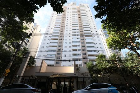 Apartamento para alugar com 74m², 2 quartos e 2 vagasFachada
