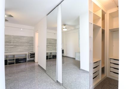 Apartamento para alugar com 74m², 2 quartos e 2 vagasSuíte