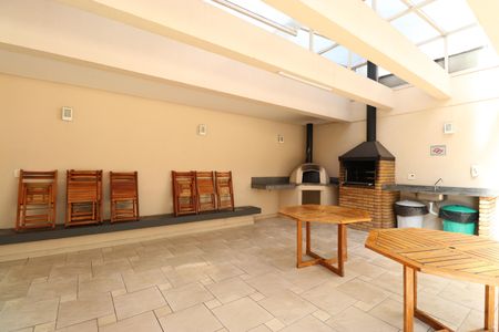 Apartamento para alugar com 74m², 2 quartos e 2 vagasÁrea comum - Churrasqueira