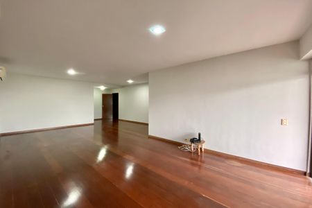 Sala de apartamento para alugar com 3 quartos, 220m² em Copacabana, Rio de Janeiro