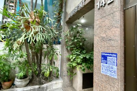 Apartamento para alugar com 220m², 3 quartos e 2 vagasPlaca