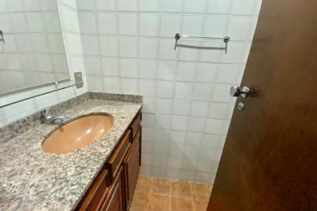 Apartamento para alugar com 220m², 3 quartos e 2 vagasLavabo
