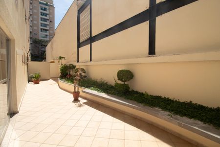 Apartamento à venda com 77m², 2 quartos e 1 vaga