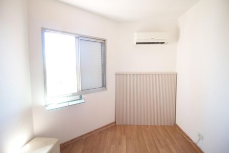 Apartamento à venda com 77m², 2 quartos e 1 vaga