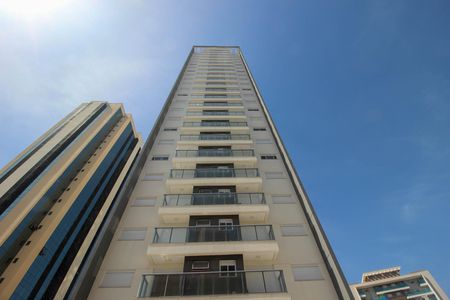 Apartamento para alugar com 38m², 1 quarto e 1 vaga Apartamento para alugar com 38m², 1 quarto e 1 vagaFachada