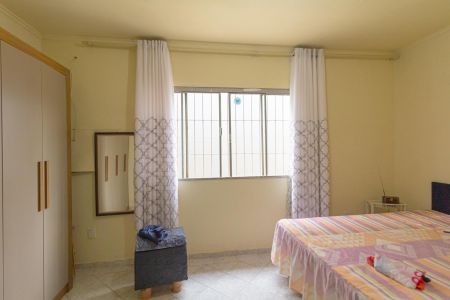 Casa à venda com 70m², 3 quartos e sem vaga Casa à venda com 70m², 3 quartos e sem vagaQuarto 1